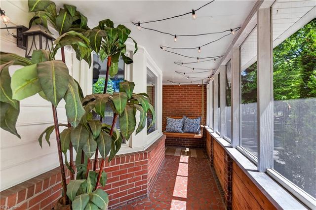 403 Mayflower RD, Portsmouth, VA 23703