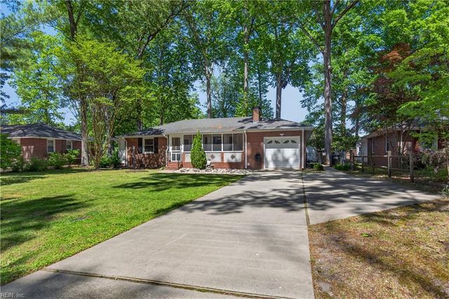 403 Mayflower RD, Portsmouth, VA 23703