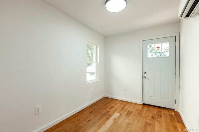 10418 89th Avenue, Richmond Hill, NY 11418