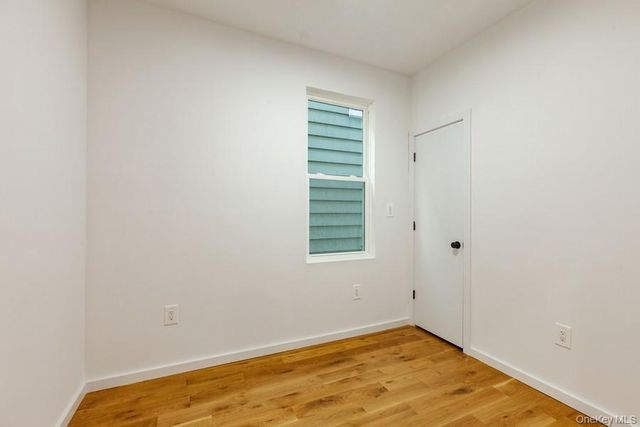 10418 89th Avenue, Richmond Hill, NY 11418