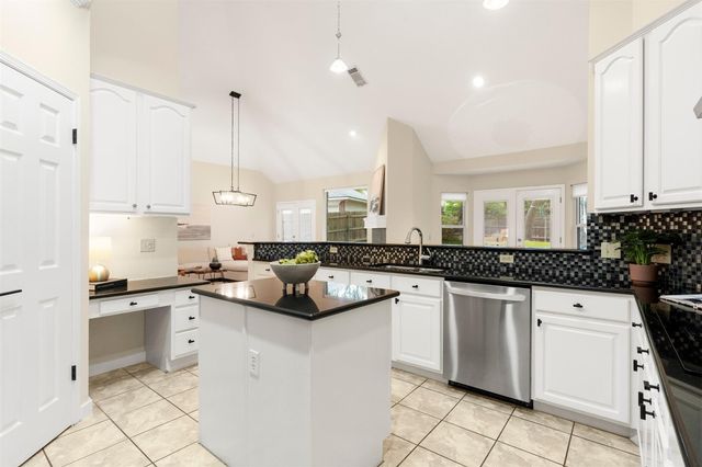 5907 Rickerhill LN, Austin, TX 78739
