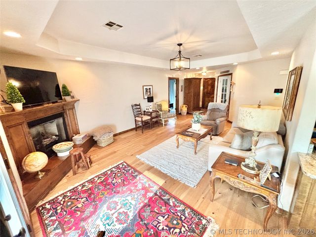 2102 N Peaceful Lane, Stigler, OK 74462