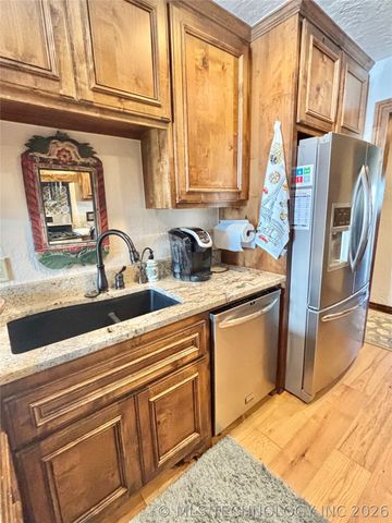 2102 N Peaceful Lane, Stigler, OK 74462