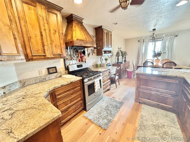 2102 N Peaceful Lane, Stigler, OK 74462
