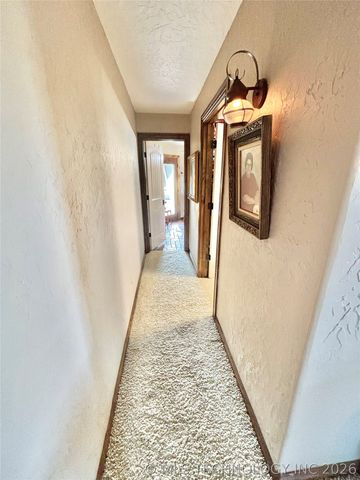 2102 N Peaceful Lane, Stigler, OK 74462