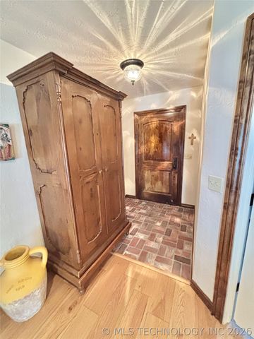 2102 N Peaceful Lane, Stigler, OK 74462
