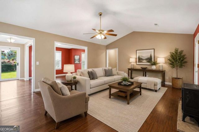 2130 Miller Grove Drive, Dalton, GA 30721