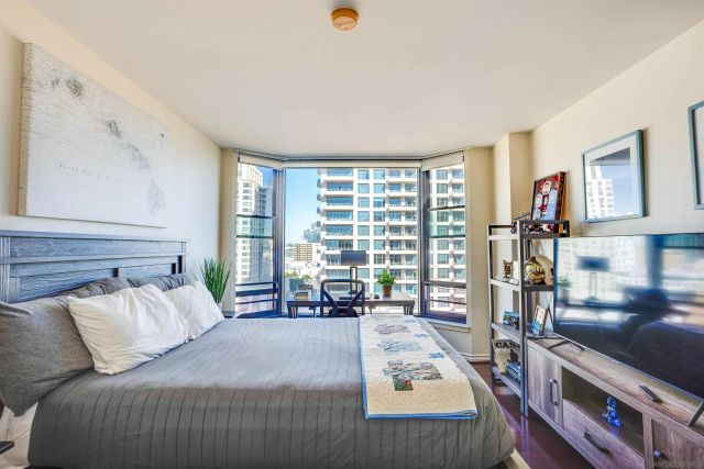 500 W Harbor Dr 1214, San Diego, CA 92101