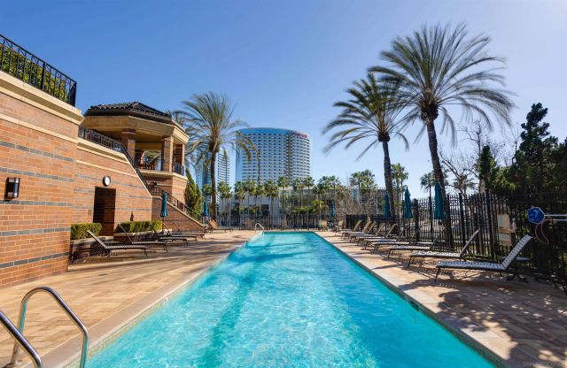 500 W Harbor Dr 1214, San Diego, CA 92101
