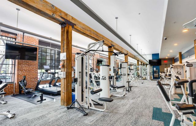 500 W Harbor Dr 1214, San Diego, CA 92101