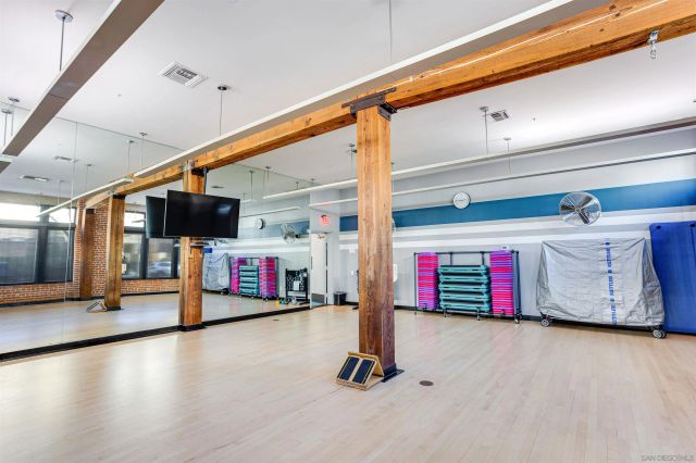 500 W Harbor Dr 1214, San Diego, CA 92101