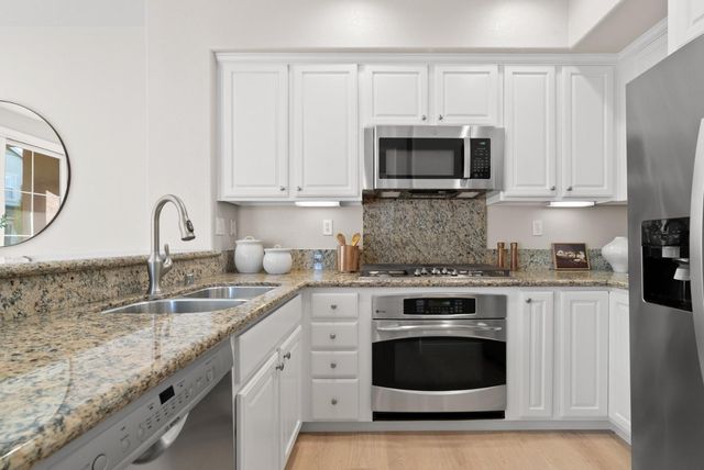 171 Cameron Drive, Mountain View, CA 94043