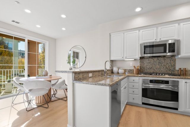 171 Cameron Drive, Mountain View, CA 94043