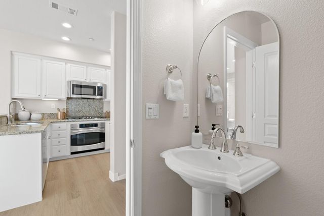 171 Cameron Drive, Mountain View, CA 94043