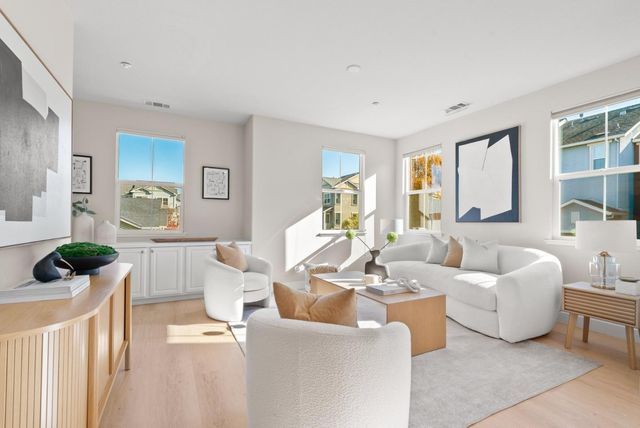 171 Cameron Drive, Mountain View, CA 94043