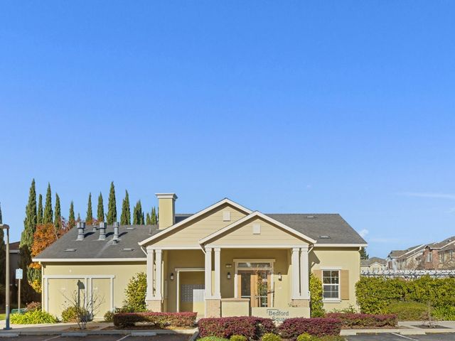 171 Cameron Drive, Mountain View, CA 94043