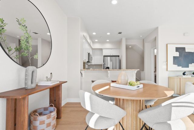 171 Cameron Drive, Mountain View, CA 94043