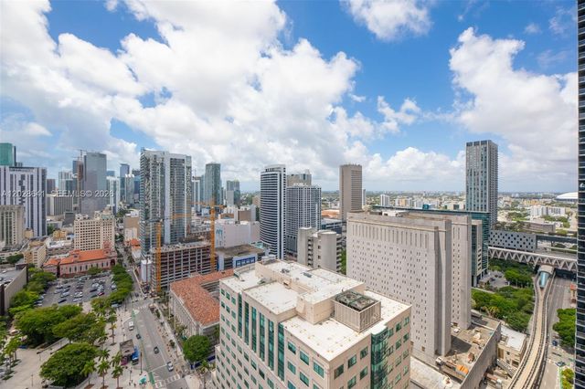 121 NE 5th St 3103, Miami, FL 33132