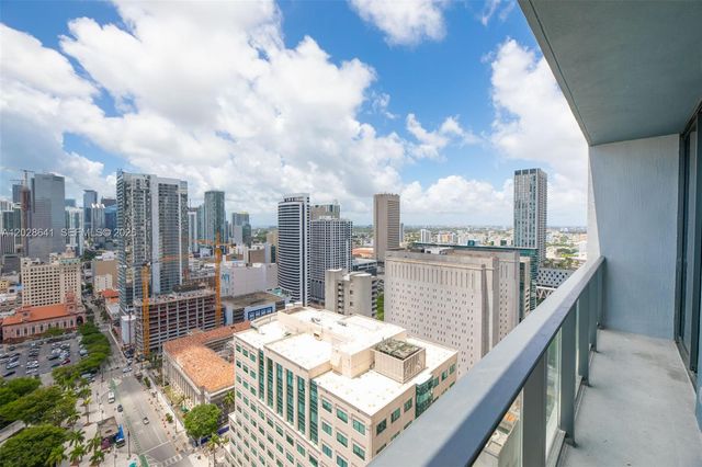 121 NE 5th St 3103, Miami, FL 33132