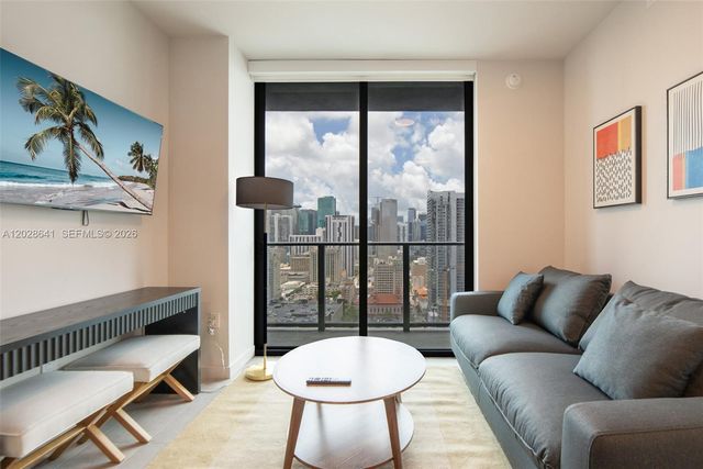 121 NE 5th St 3103, Miami, FL 33132