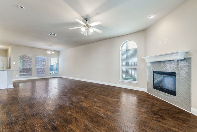 6833 Cortona Lane, Frisco, TX 75034