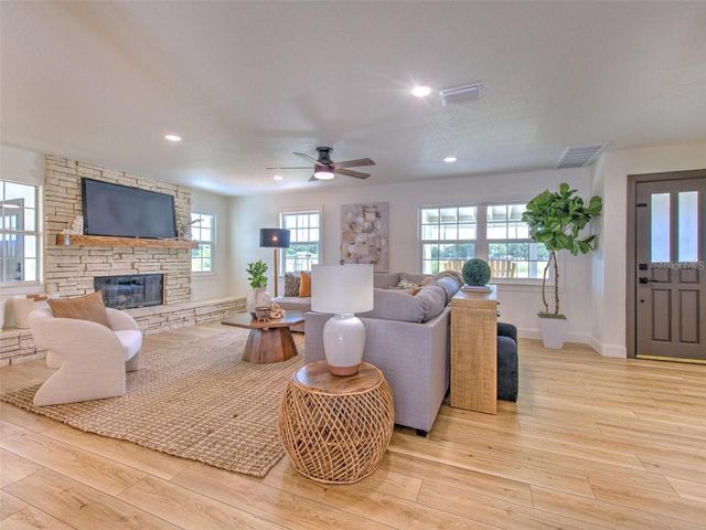 4608 HOLBROOK ROAD, Plant City, FL 33565