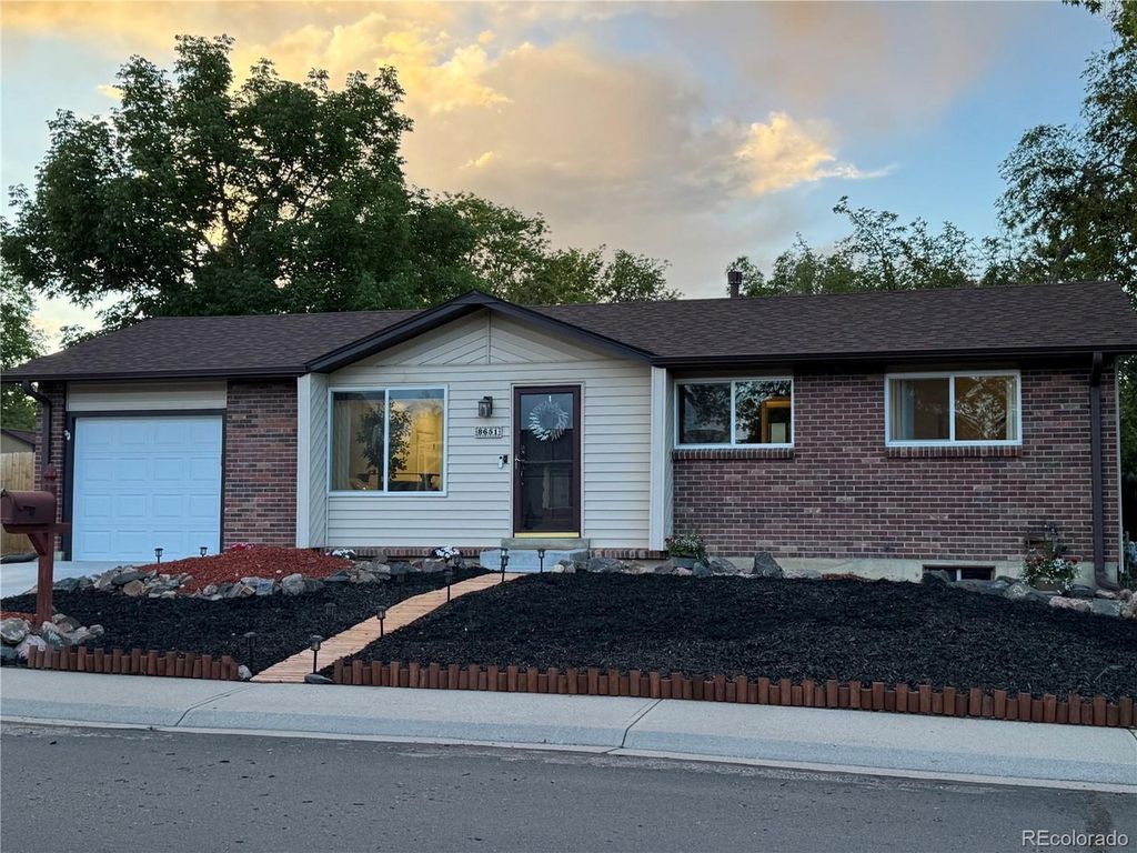 8651 W 88th Pl, Westminster, CO 80021