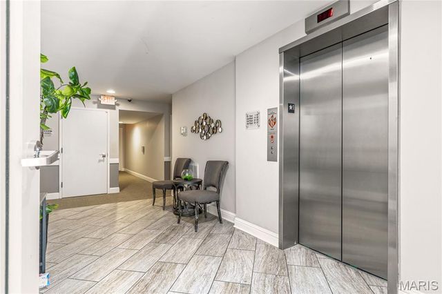 14443 Bantry Lane 24, Chesterfield, MO 63017