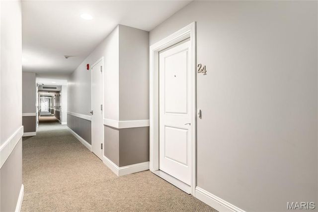 14443 Bantry Lane 24, Chesterfield, MO 63017