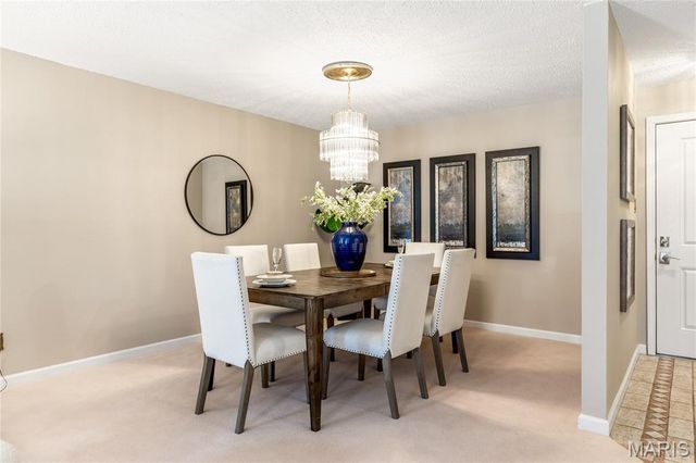 14443 Bantry Lane 24, Chesterfield, MO 63017