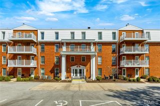 14443 Bantry Lane 24, Chesterfield, MO 63017