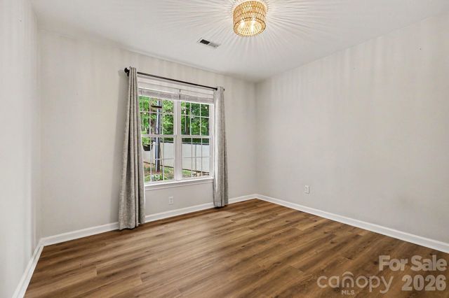 116 Julia Street, Mount Holly, NC 28120