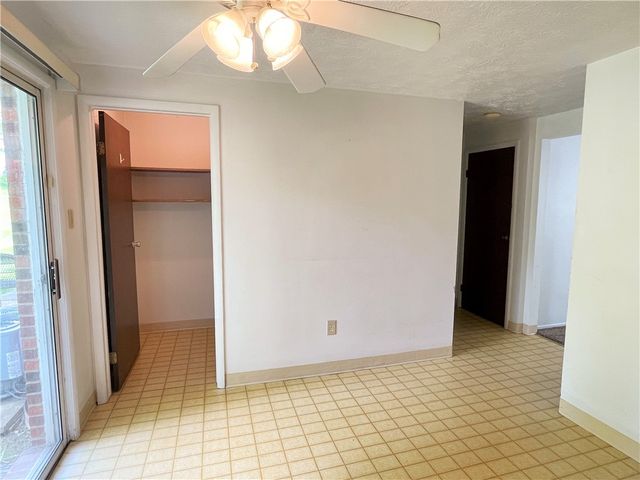 1003 COUNTRYSIDE DRIVE, Robinson Twp, PA 15136