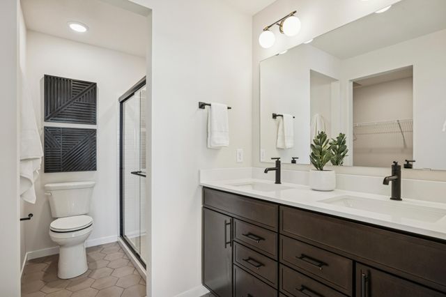 3735 Holbrook Drive, Waconia, MN 55387