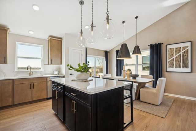 3735 Holbrook Drive, Waconia, MN 55387