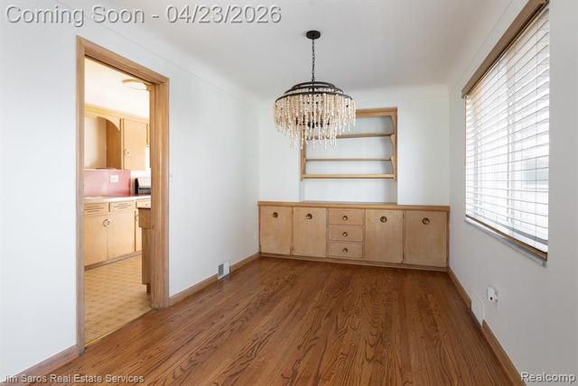 513 Saint Clair Avenue, Grosse Pointe, MI 48230