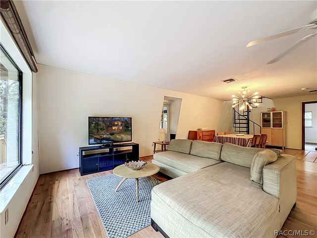 7536 S Bobcat Point, Floral City, FL 34436