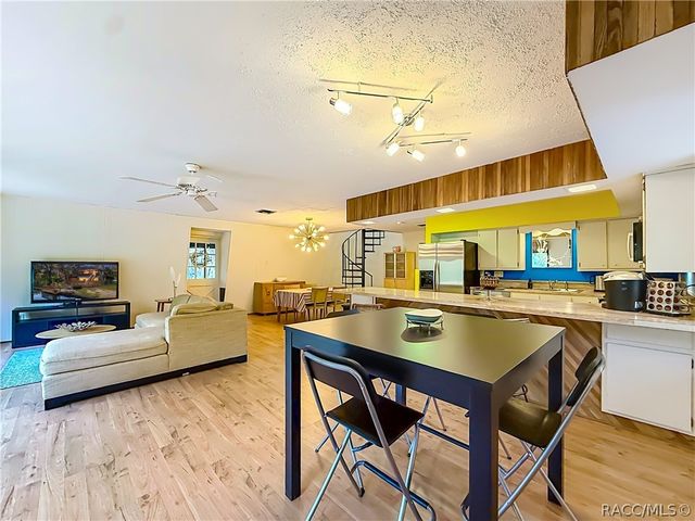 7536 S Bobcat Point, Floral City, FL 34436