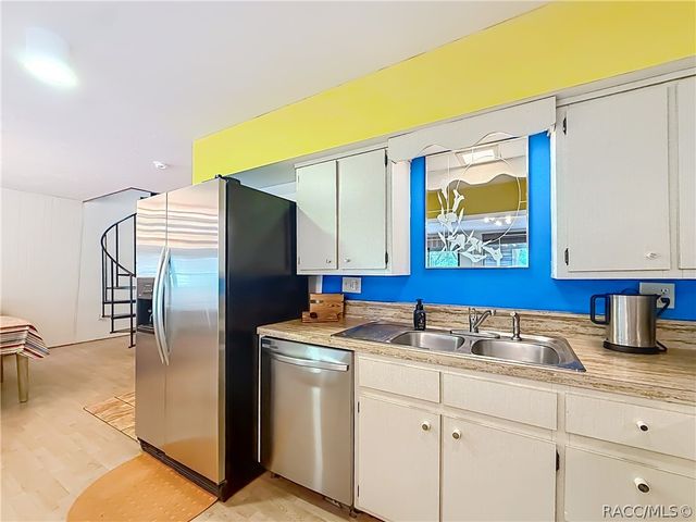 7536 S Bobcat Point, Floral City, FL 34436