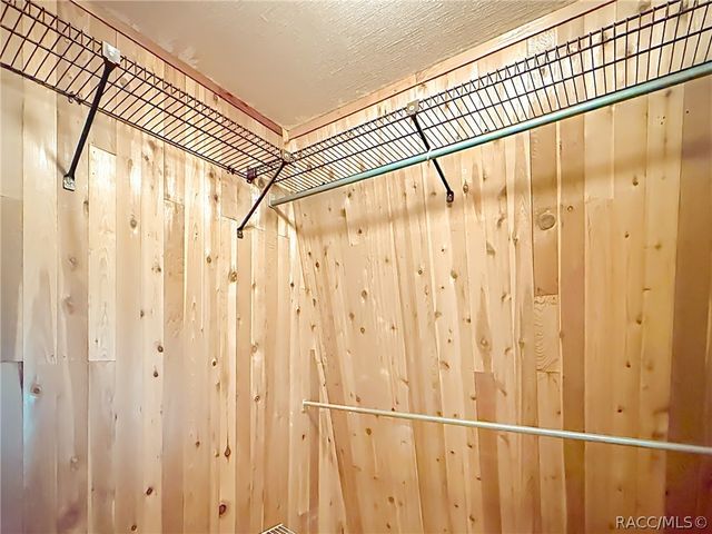 7536 S Bobcat Point, Floral City, FL 34436