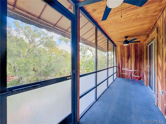 7536 S Bobcat Point, Floral City, FL 34436