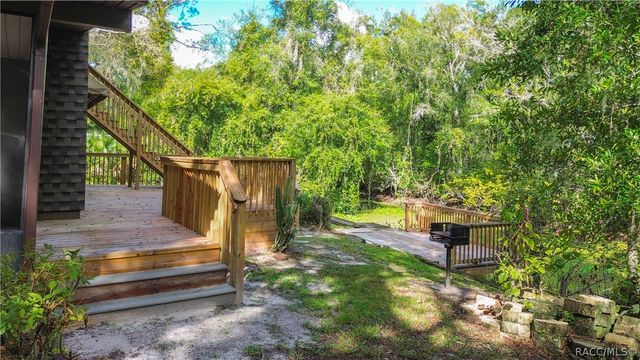 7536 S Bobcat Point, Floral City, FL 34436