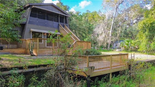 7536 S Bobcat Point, Floral City, FL 34436