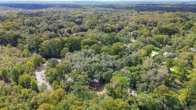 7536 S Bobcat Point, Floral City, FL 34436