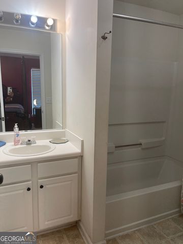 4911 Walden Lake Square, Decatur, GA 30035
