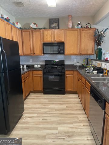 4911 Walden Lake Square, Decatur, GA 30035