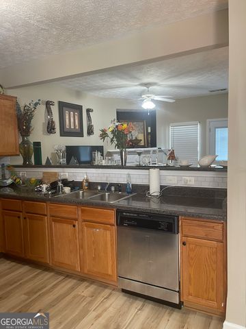 4911 Walden Lake Square, Decatur, GA 30035