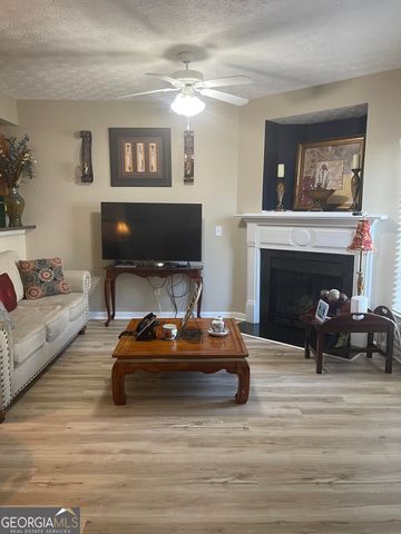 4911 Walden Lake Square, Decatur, GA 30035