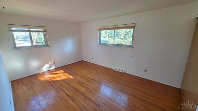 9340 Wilcox Drive, Colerain Twp, OH 45251