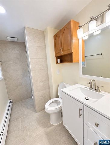 24 5th Avenue, Westwood, NJ 07675